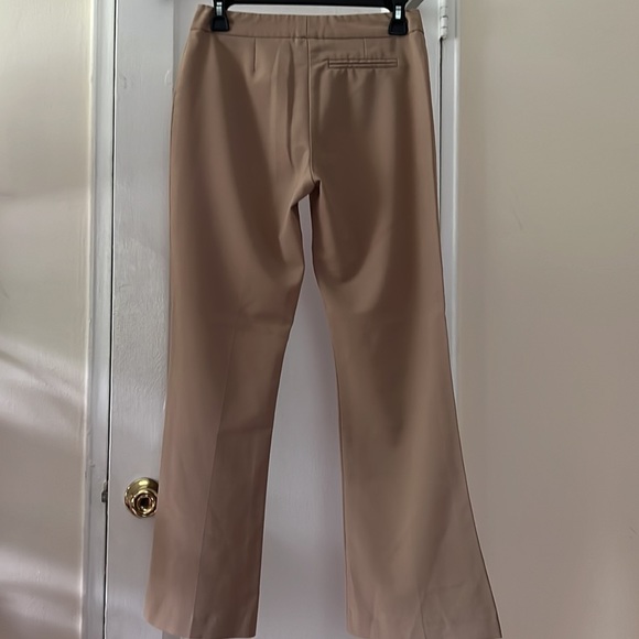 Warehouse - Picture 2 of 5